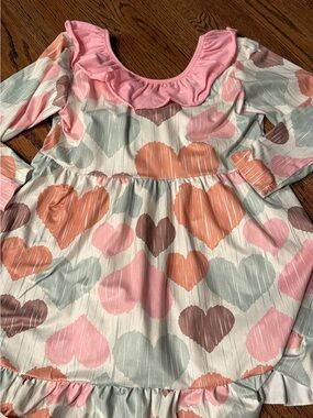 Boutique Girls Heart Print Ruffle Neck bow Dress - Pink, Peach, Mint Sz 6XL